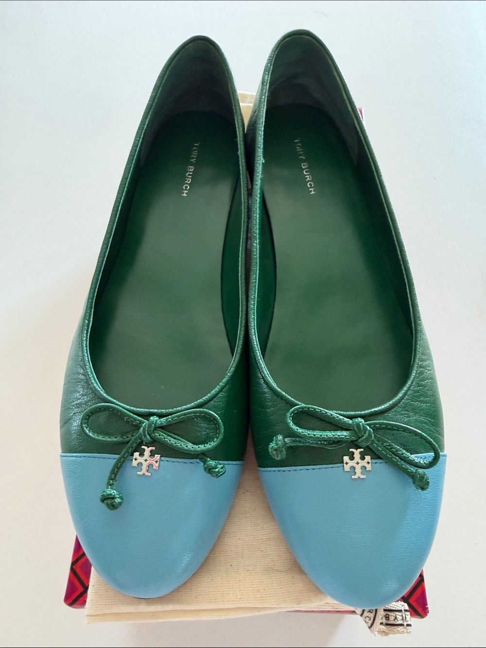Tory Burch Green and Light Blue Leather Ballet Flats with Logo Charm